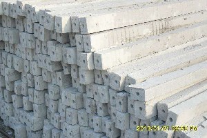 刺線水泥柱 北鎮(zhèn)市鑫泉水泥制品的現(xiàn)代圍欄解決方案